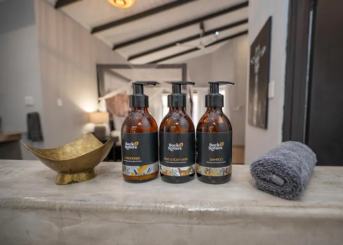 Foxy Crocodile Bush Lodge & Kruger Safari\'S - No Loadshedding