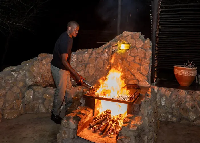 Foxy Crocodile Bush Lodge & Kruger Safari\'S - No Loadshedding